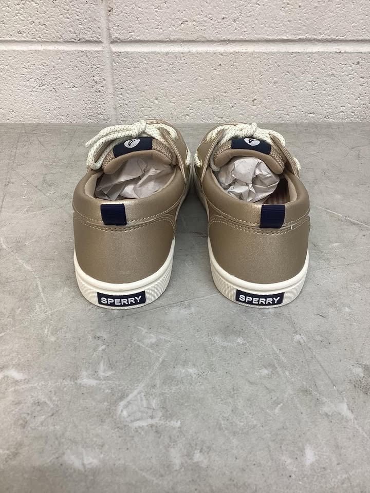 Sperry Girls Boat Shoe in Gold, Size 3