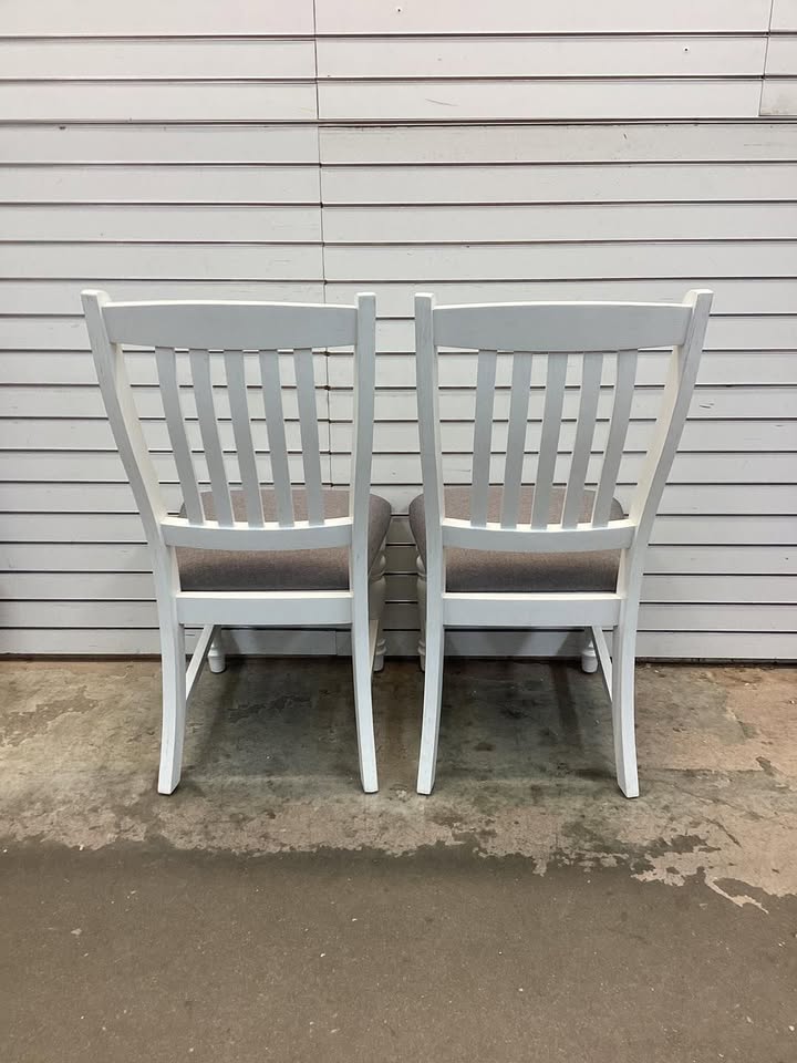 Costway Set of 2 Dining Chairs with Solid Wood Legs & Padded Seat Kitchen Side Chair White & Gray