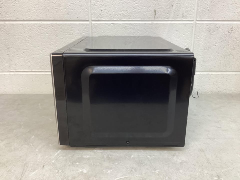 Chefman - Countertop Microwave Oven 0.7 Cu. Ft., 700W, 3 Presets, & 10 Power Levels – - Stainless Steel