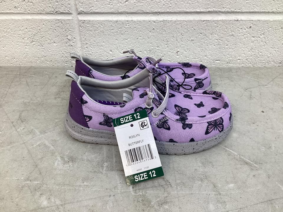 Eddie Bauer Girls Canvas Loafer, Size 12K