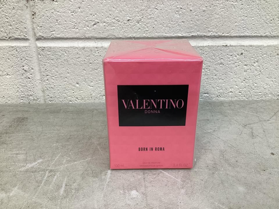 Valentino Donna Born in Roma Eau de Parfum, 3.4 fl. oz.