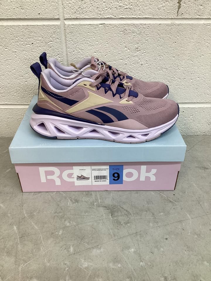 Reebok Soleus Run Sneakers, Size 9