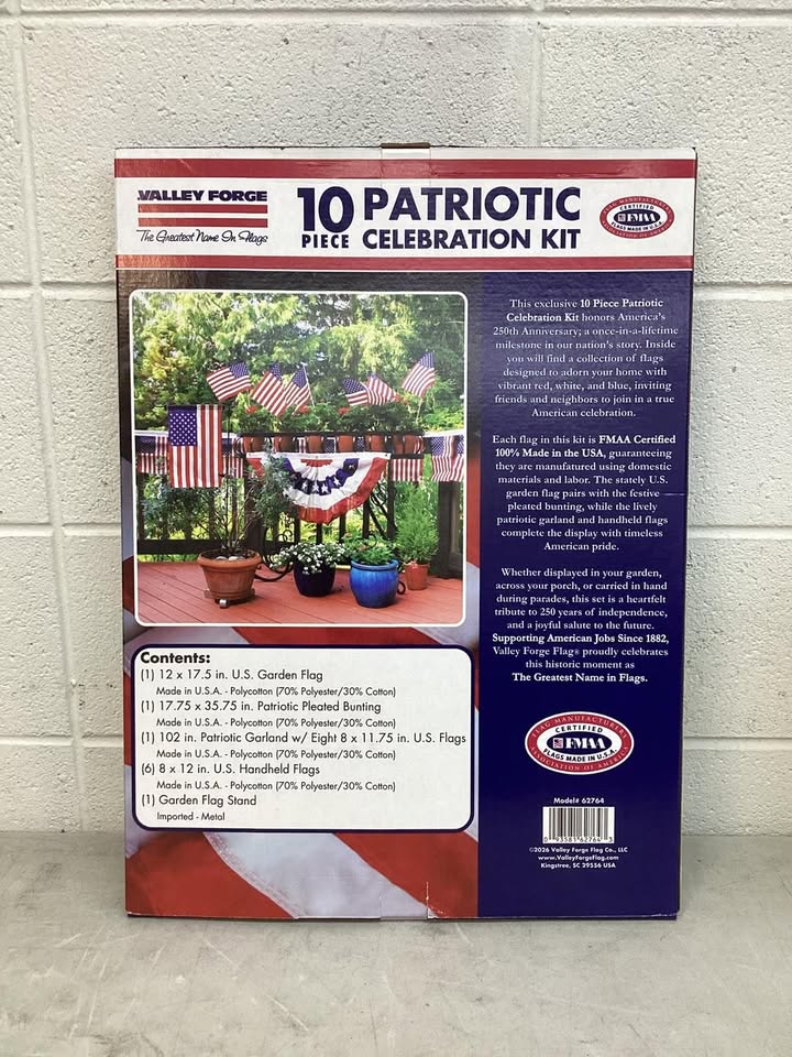Patriotic Celebration American Flag Kit, 10 Pcs