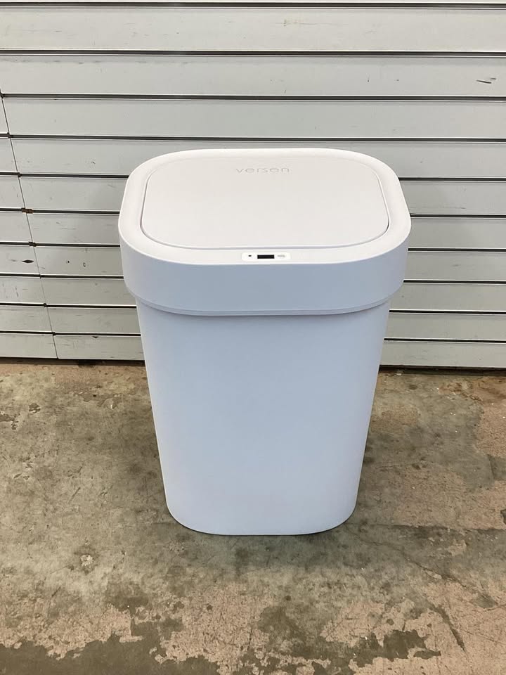 Ninestars 13.2 Gal Motion Sensor Trash Can, White Plastic