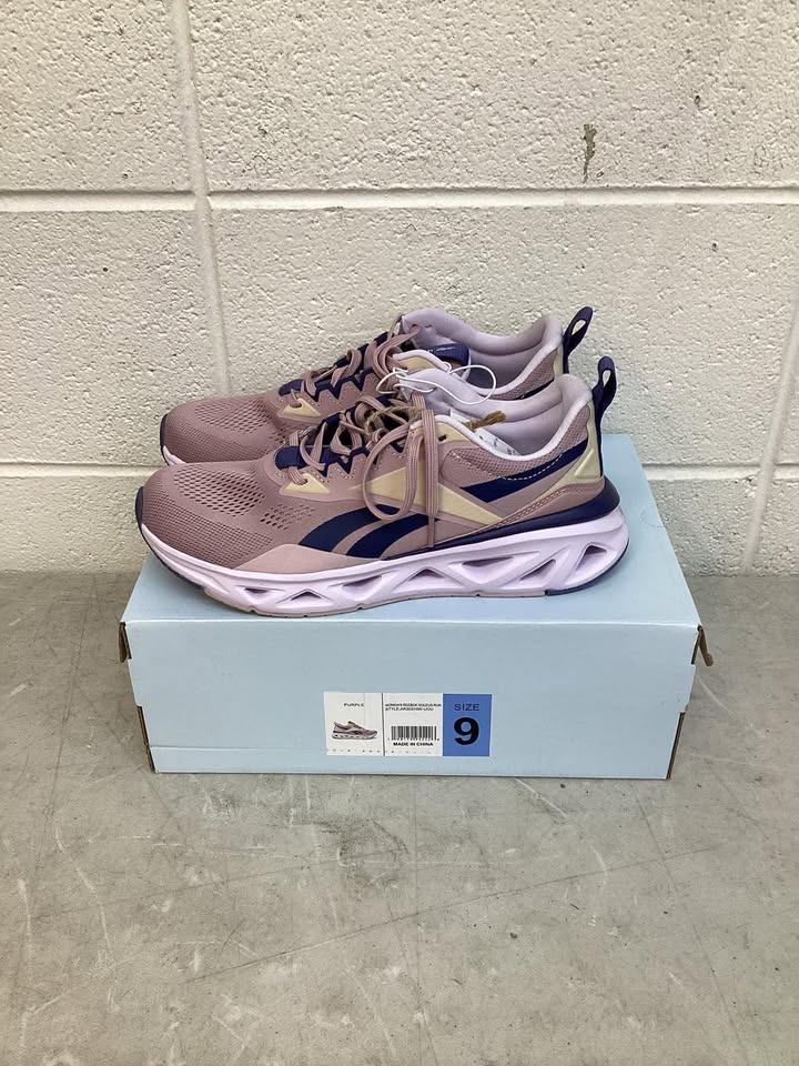 Reebok Soleus Run Sneakers, Size 9