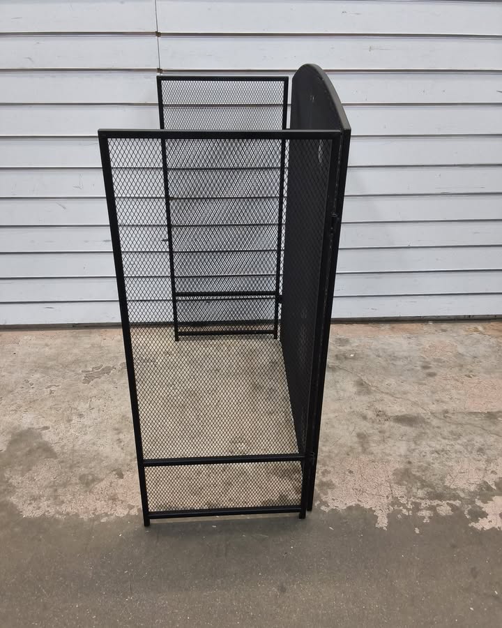 Best Choice Products 47.5x27.25in 3-Panel Steel Mesh Fireplace Screen