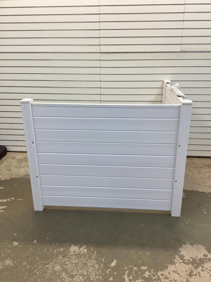 Outdoor PVC Air Conditioner Fence with 20 Inch Long Stakes