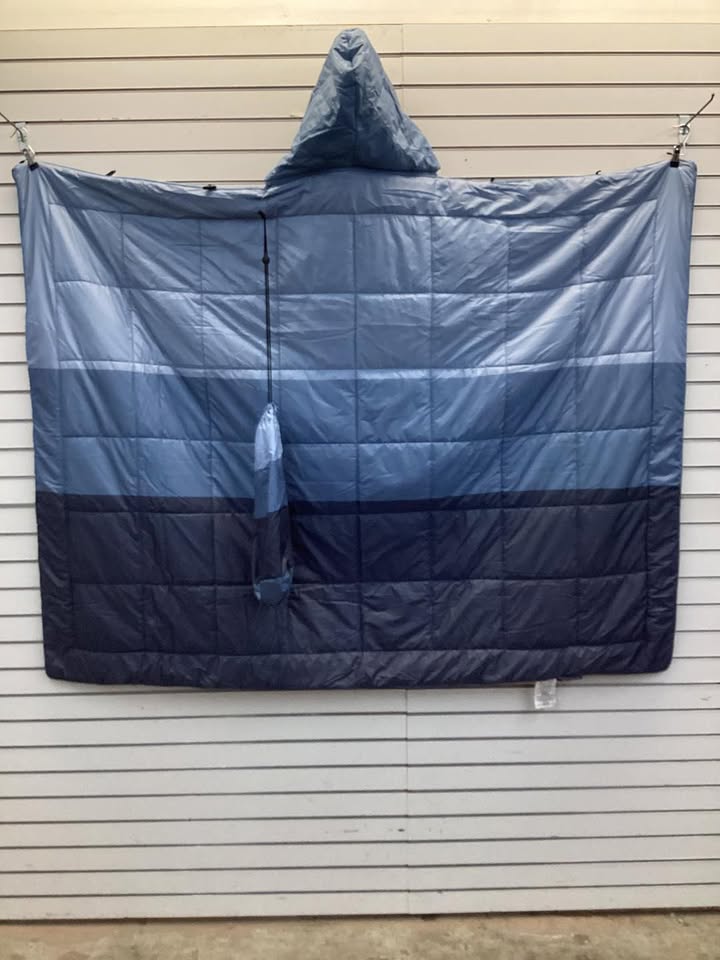 Member's Mark Camping Blanket with Detachable Hood