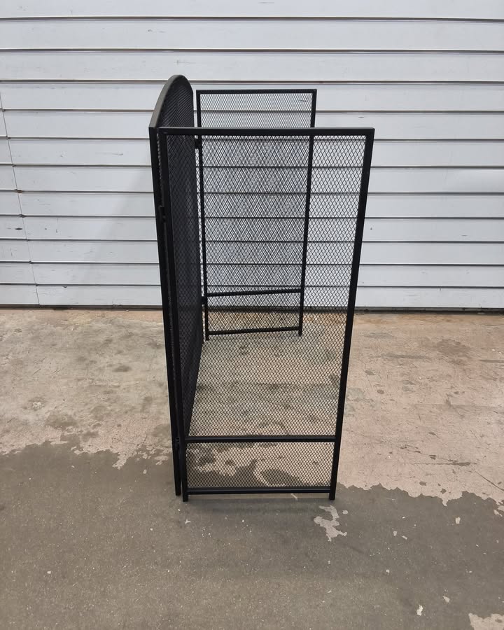 Best Choice Products 47.5x27.25in 3-Panel Steel Mesh Fireplace Screen
