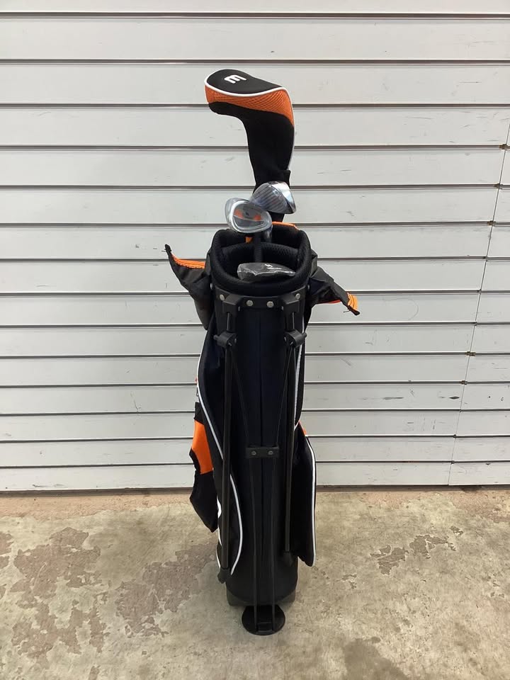 Costway Complete Golf Club Set for Children Age 11-13