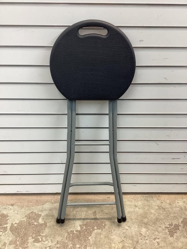 28 in. Black Backless Metal Sturdy Frame Portable Folding Bar Stools