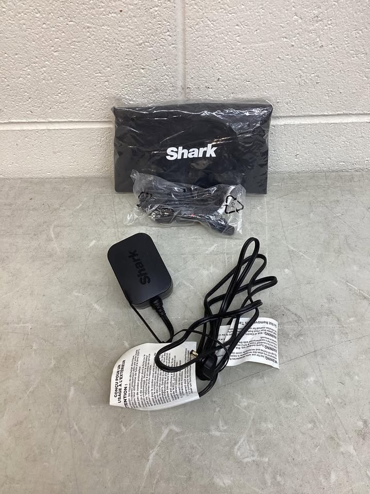 Lightly UsedShark FlexBreeze™ Pro Mist Indoor Outdoor Pedestal & Table Fan With Water Tank