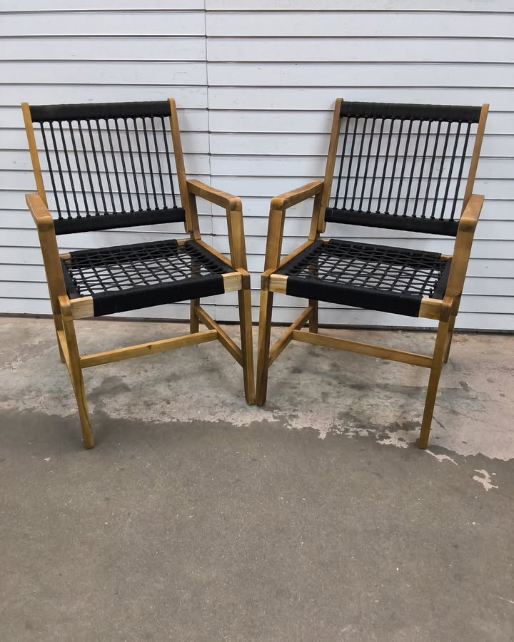 Patio 2-Pieces Acacia Wood Outdoor Dining Chairs All-Weather Rope Woven Armchairs