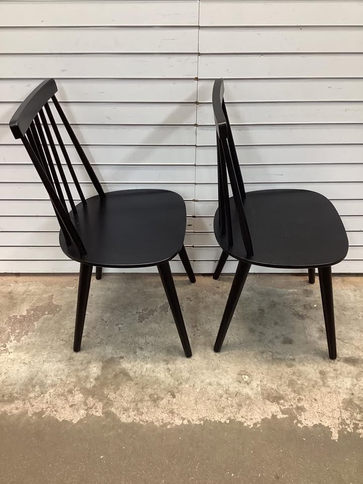 Dining Chairs - Windsor Dining Chair Set of 4 with Solid Rubber Wood Frame