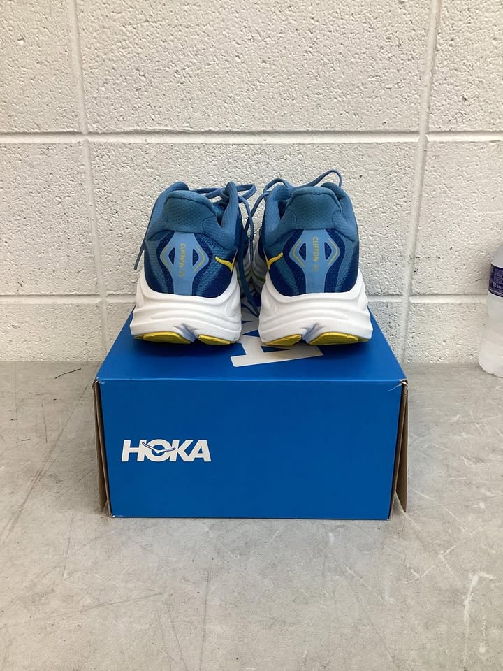 Hoka Men's Clifton 10 Sneakers, Size 11