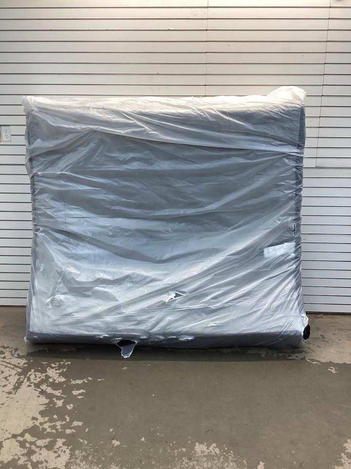 Member's Mark Hotel Premier 14" Hybrid Medium King Size Mattress
