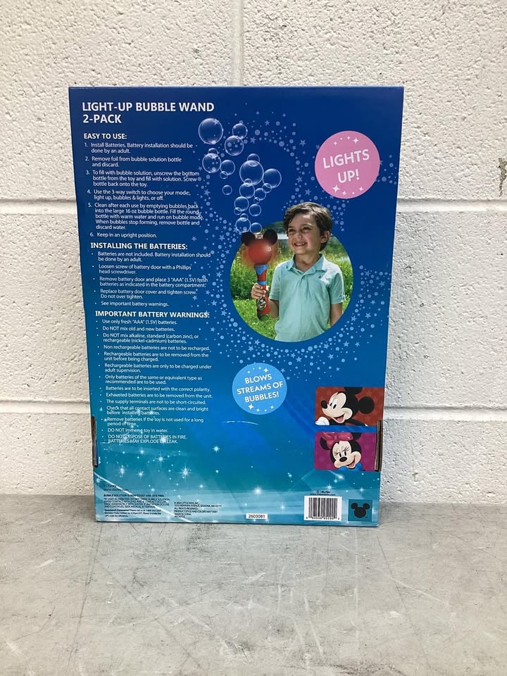 Little Kids Licensed Light-Up Bubble Wands, 2 pk.