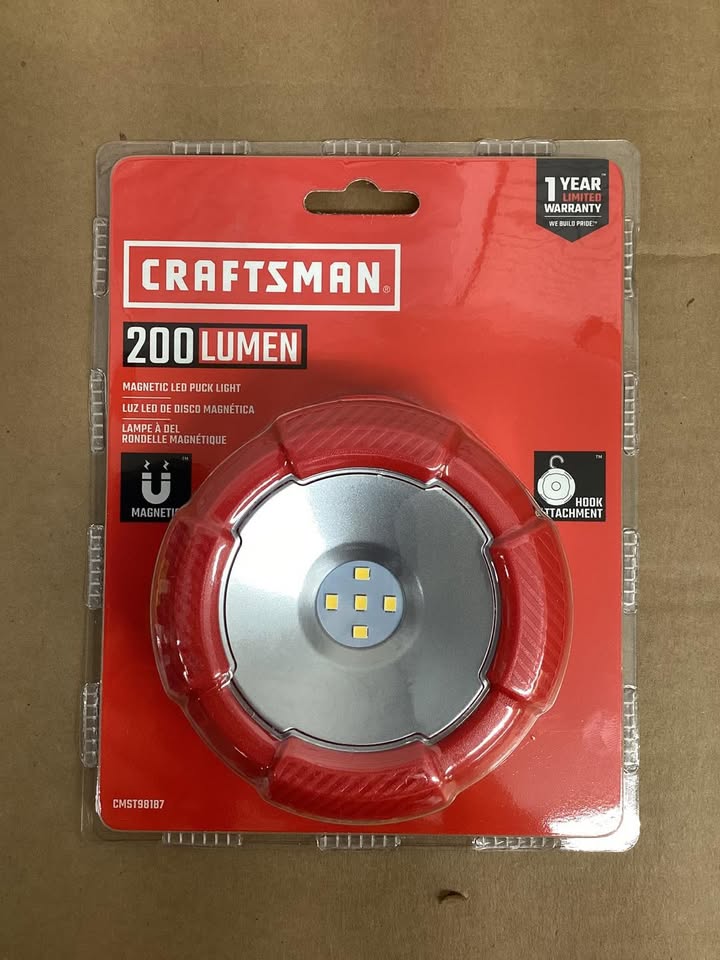 CRAFTSMAN Plastic Magnetic accessory Includes Batteries and Light