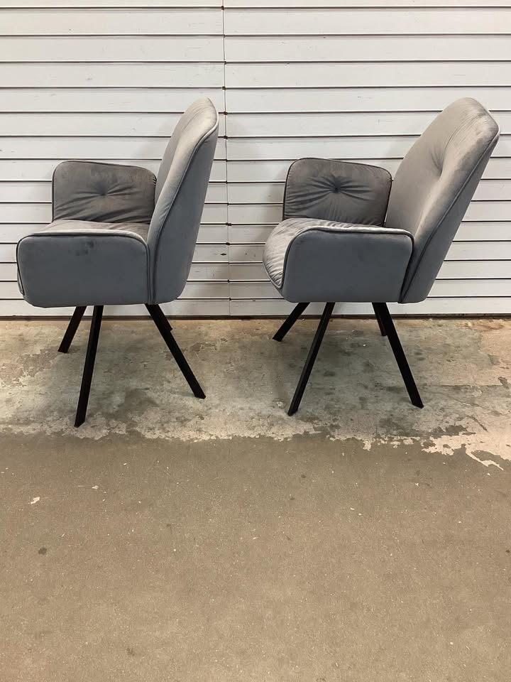 2 Pieces Modern Velvet Swivel Accent Arm Chairs with Metal Legs