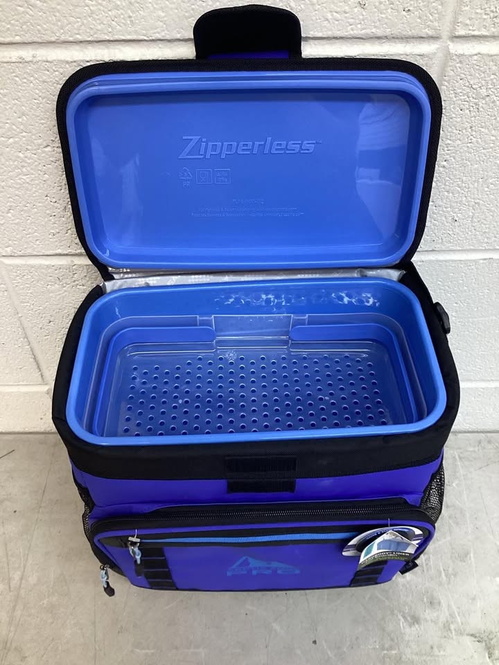 Arctic Zone PRO 16-Can Zipperless Cooler