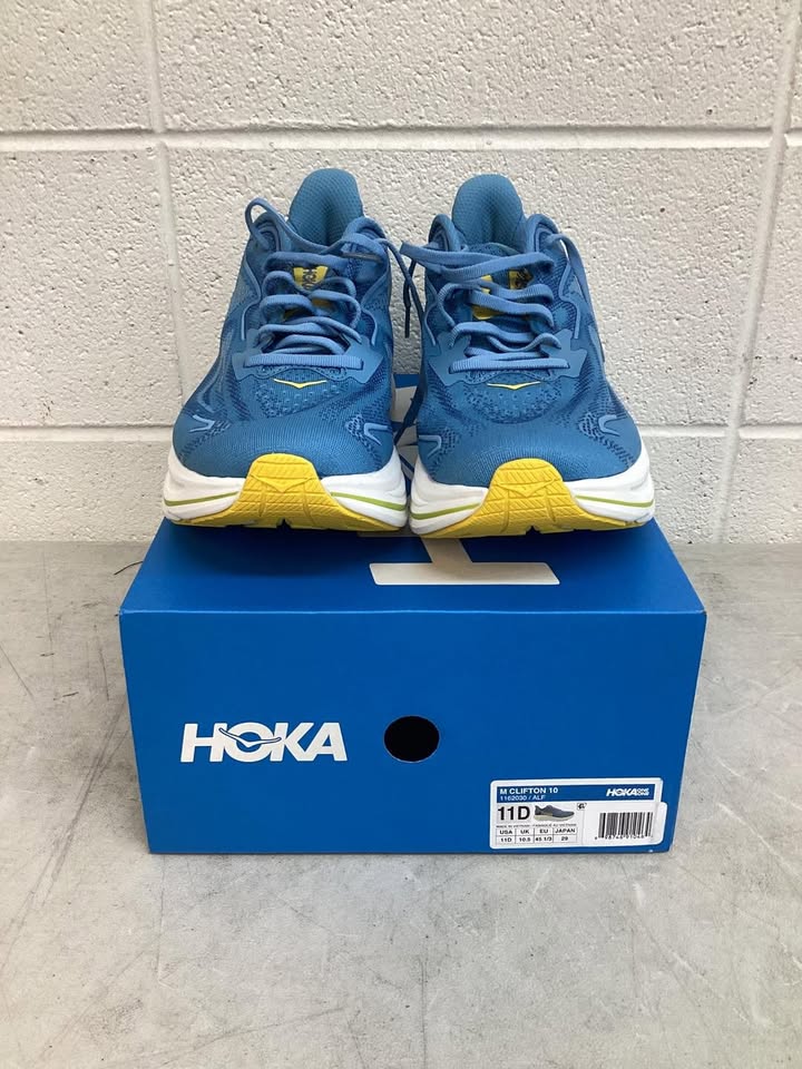 Hoka Men's Clifton 10 Sneakers, Size 11