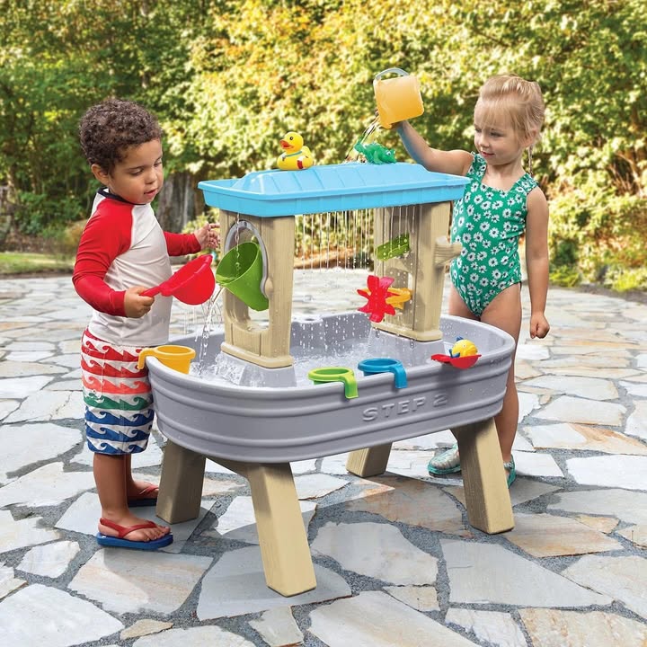 Step2 Rain Showers Splash Station Water Table