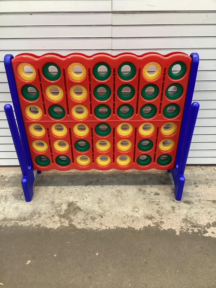 Costway Jumbo 4-to-Score Game Set for Kids and Adults 3.5FT Tall by 4FT Wide Oversized Family Fun Game