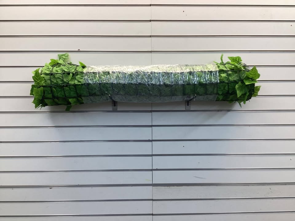 Costway 120 x 40 Inch Artificial Ivy Privacy Fence Faux Ivy Vines Covering