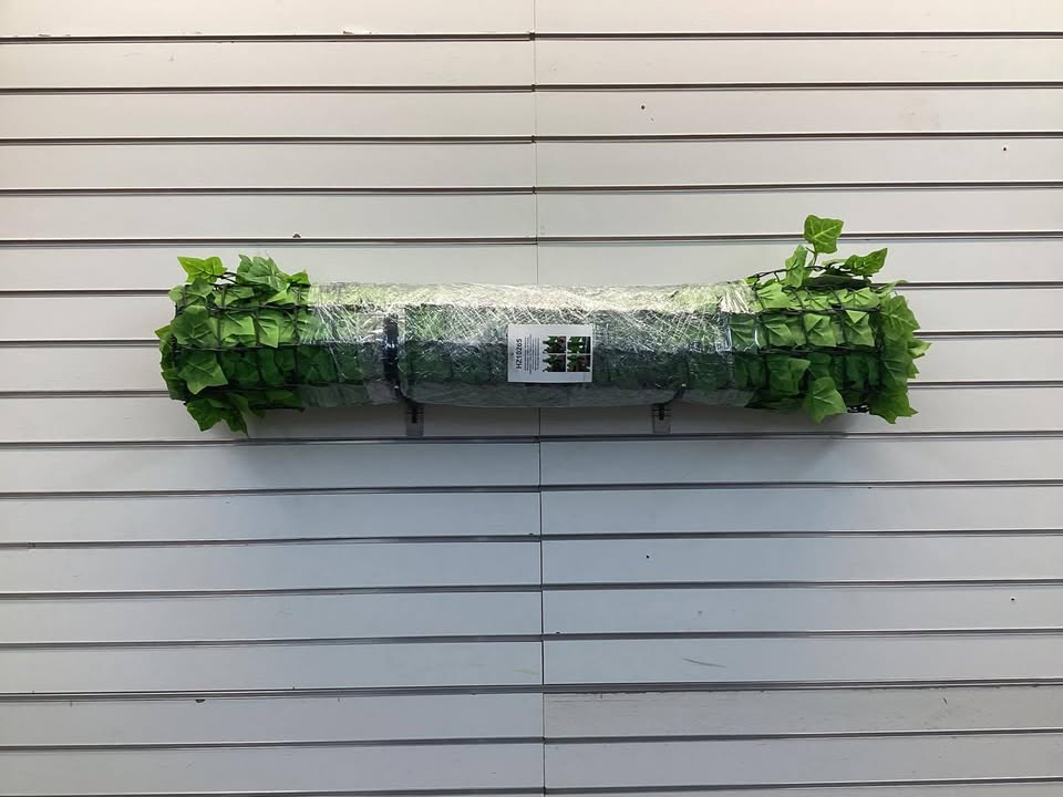 Costway 120 x 40 Inch Artificial Ivy Privacy Fence Faux Ivy Vines Covering