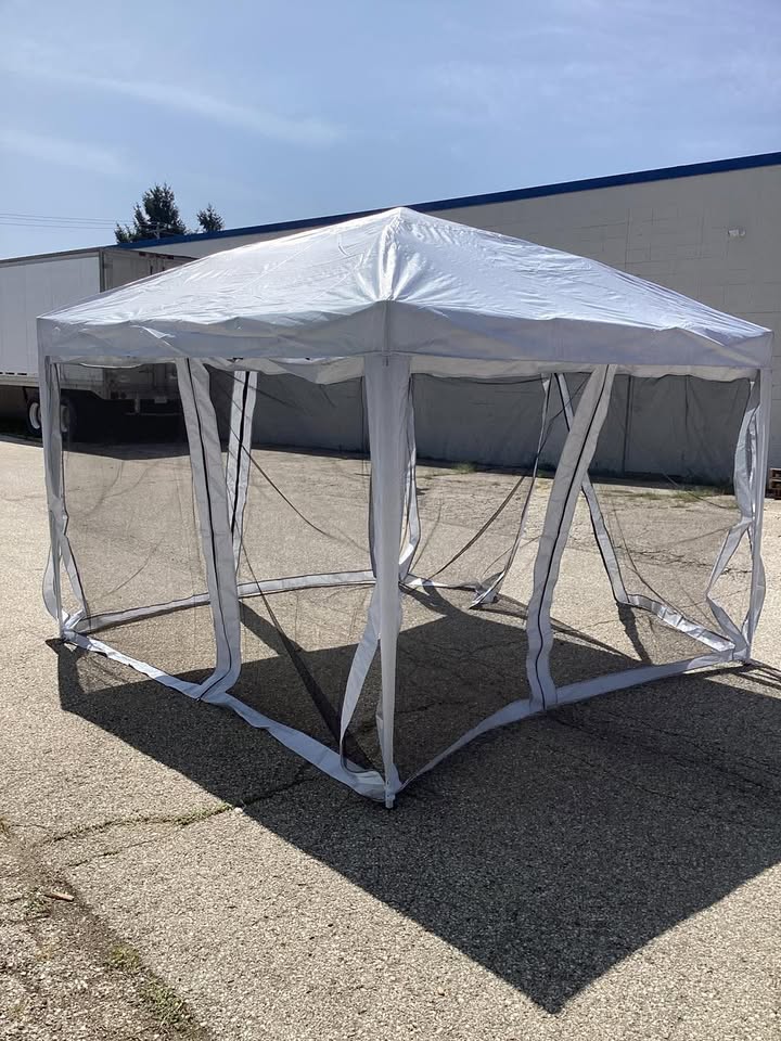 10 FT x 10 FT Pop-Up Canopy Tent Easy Setup Instant Folding Shelter
