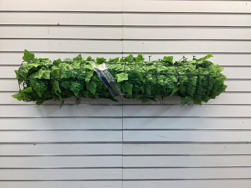 Costway 118 x 39 Inch Realistic Artificial Ivy Privacy Fence for Fence and Vine Decor