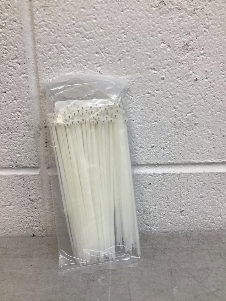 Southwire 6.3” Cable Ties With Metal Barb, 100ct