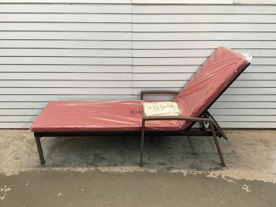 Costway 2PCS Patio Rattan Lounge Chair Chaise Recliner Back Adjustable Cushioned