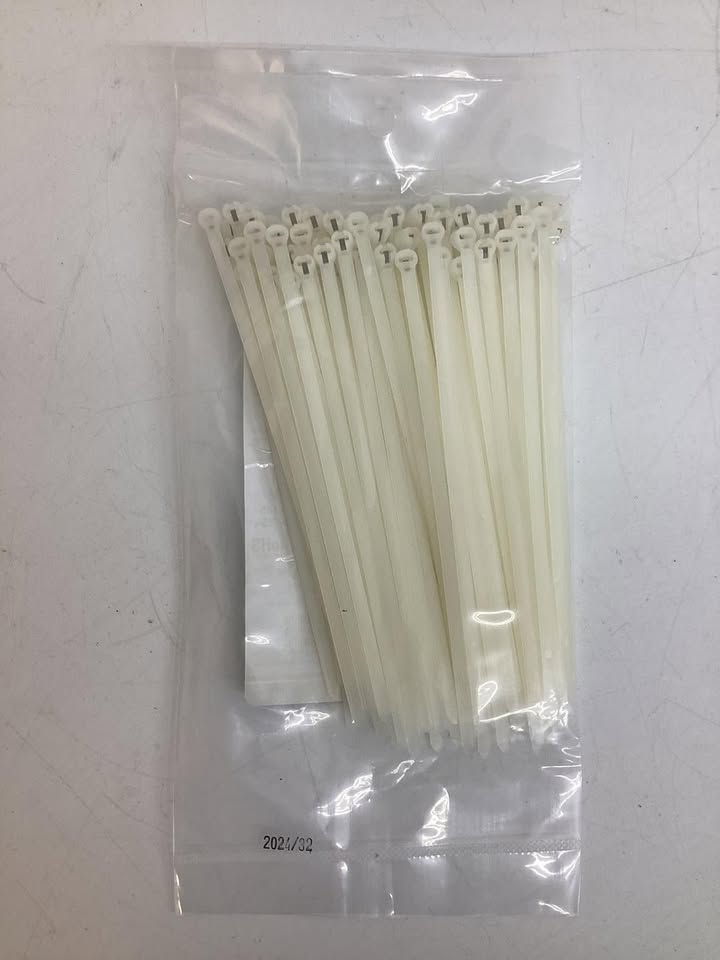 Southwire 5.5” Cable Ties With Metal Barb, 100ct