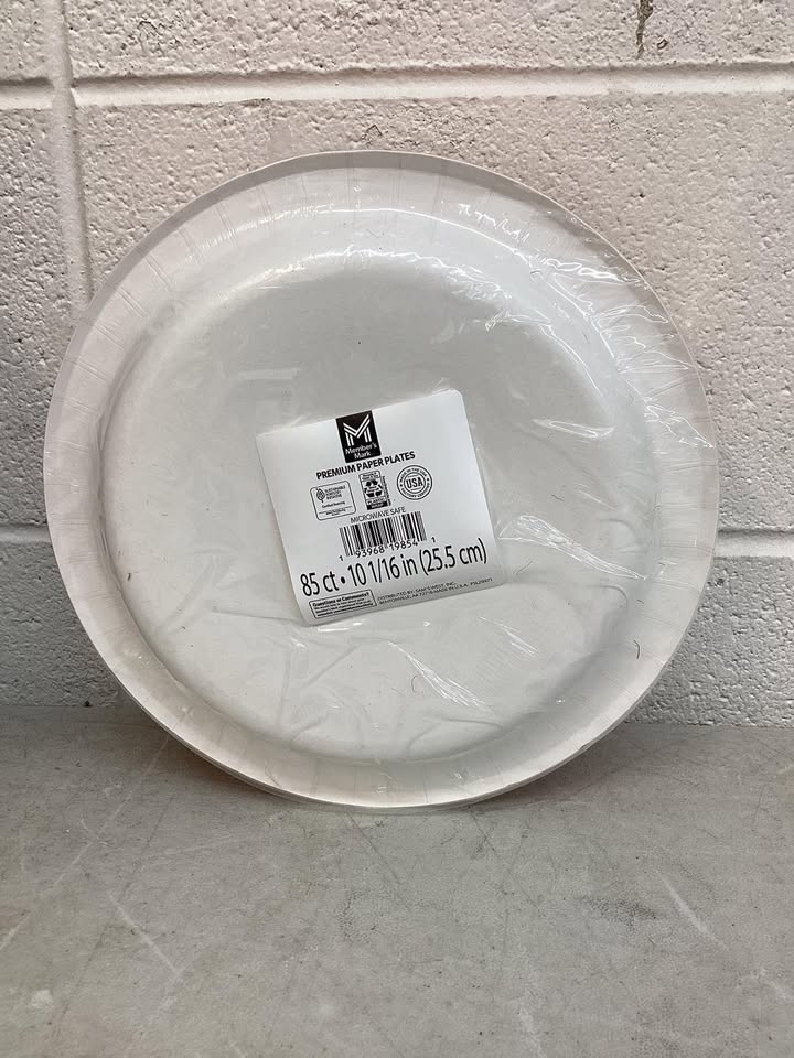 Member's Mark Halloween Paper Plates, 10”, 85 ct.