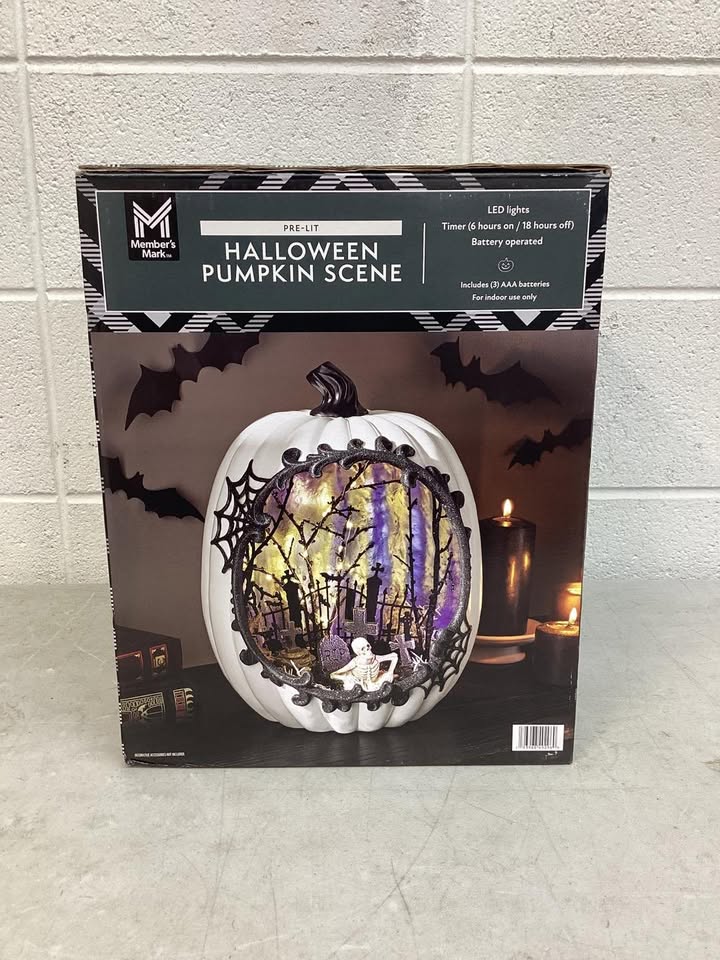 Member's Mark 13.75" Pre-Lit Pumpkin Scene