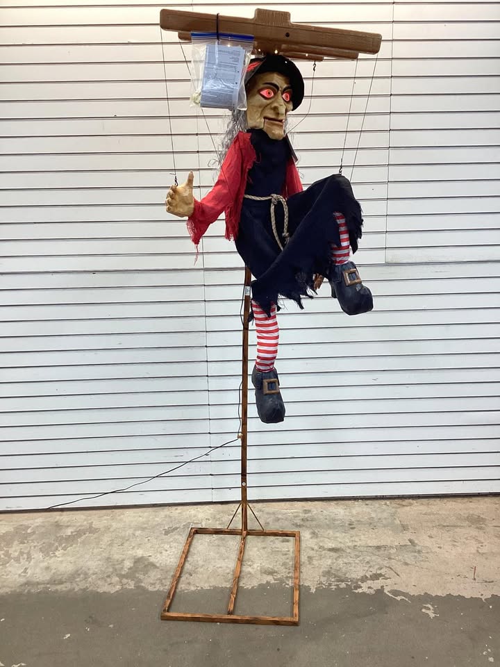 6' Marionette Witch Animatronic Halloween Puppet Animated