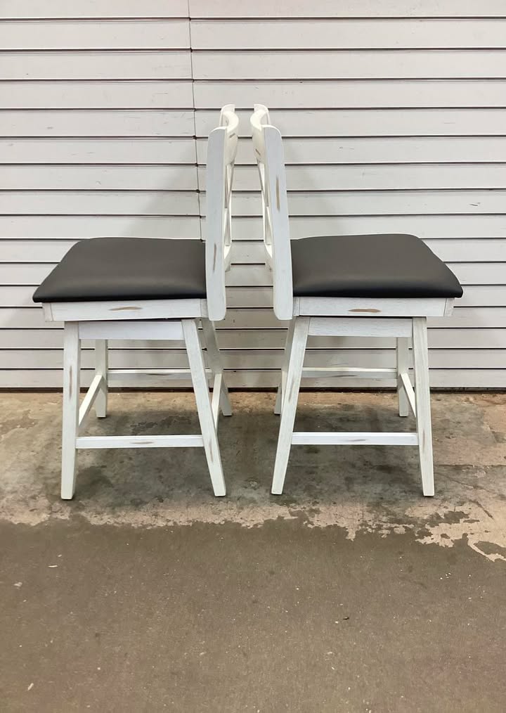 38 in. H (Set of 2) Barstools Swivel Counter Height Chairs w/Rubber Wood Legs White