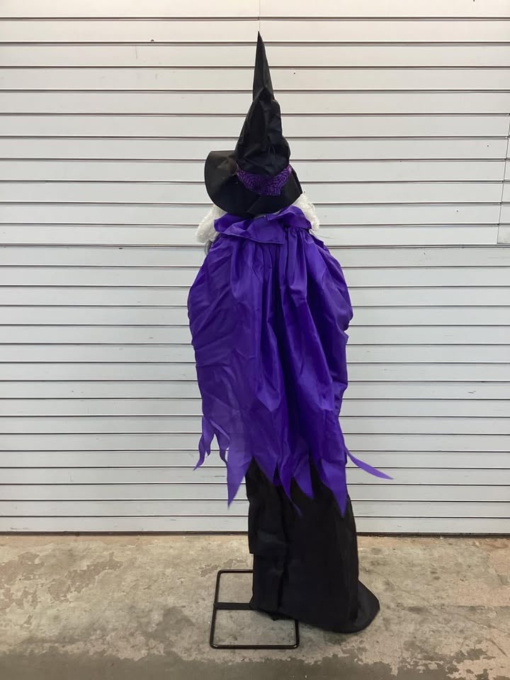 Haunted Hill Farm 6 ft Lifesize Animatronic Witch with Lights and Sound