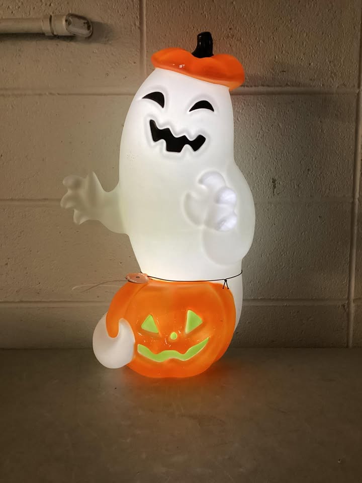Hyde And Eek Boutique Light and Sound Stacked Lit Figural Ghost