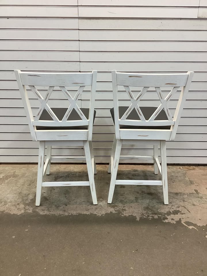 38 in. H (Set of 2) Barstools Swivel Counter Height Chairs w/Rubber Wood Legs White