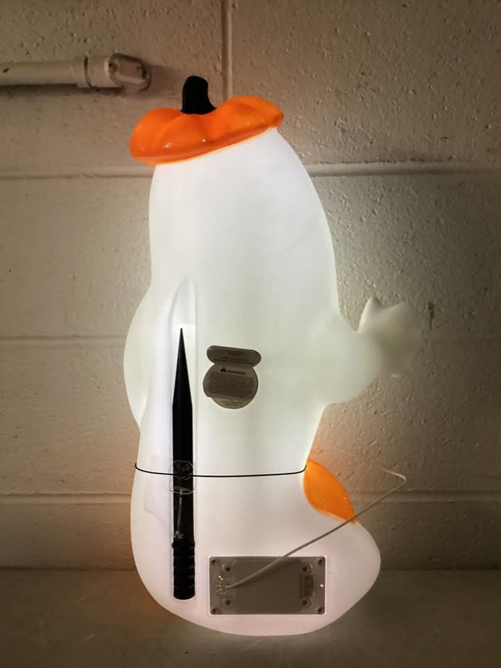 Hyde And Eek Boutique Light and Sound Stacked Lit Figural Ghost