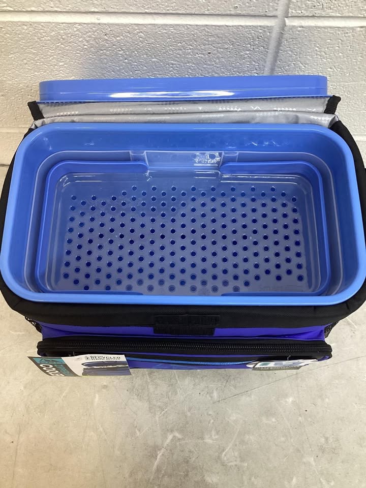 Arctic Zone PRO 16-Can Zipperless Cooler