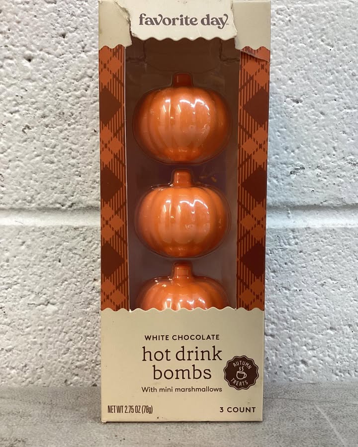 Favorite Day Harvest White Chocolate Hot Drink Bombs