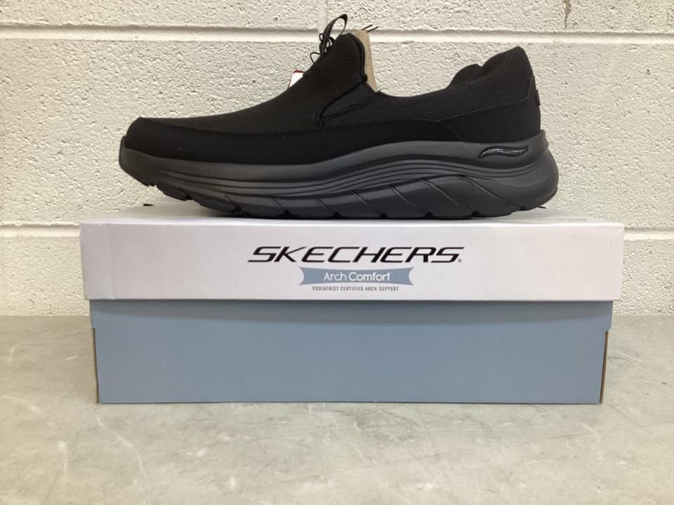 Skechers Men's Arch Comfort Flex Sneaker, Size 12