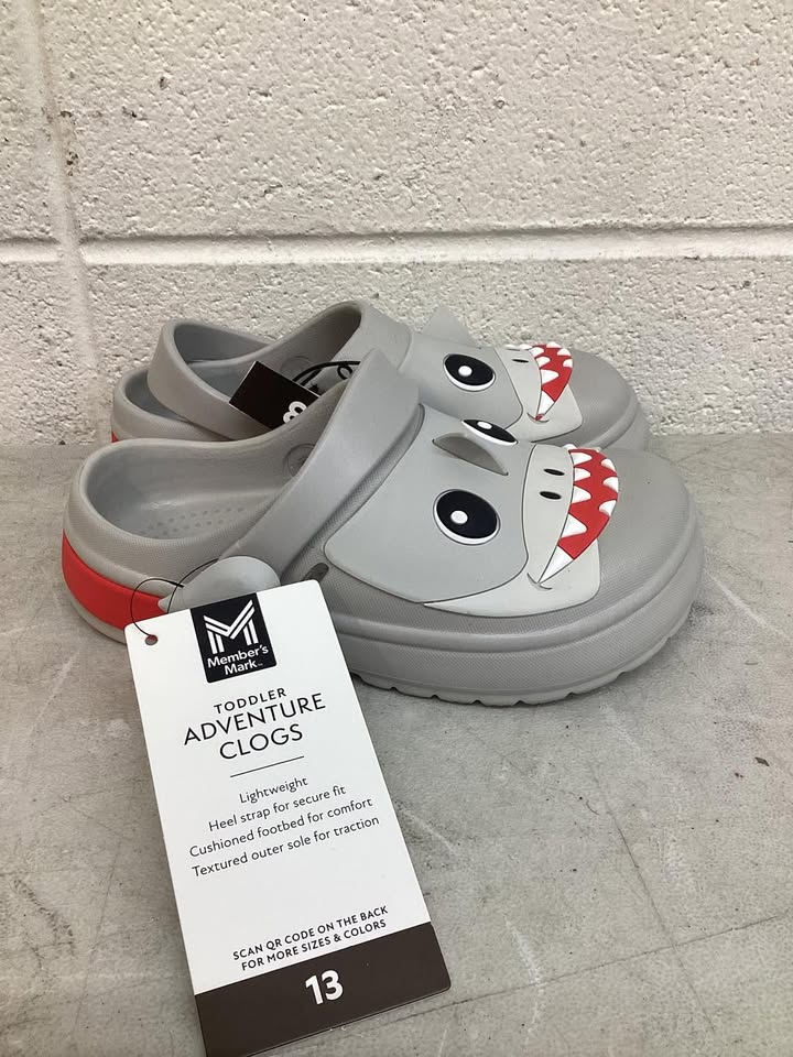 Member's Mark Toddler Boys Clog Shark Size 13