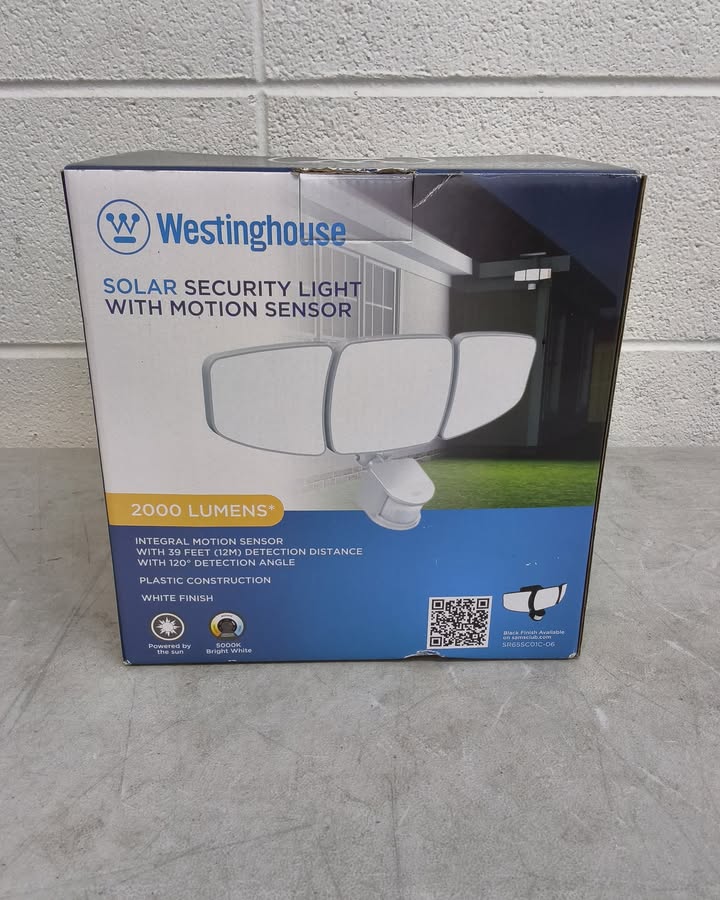 Westinghouse 2000 Lumen Solar Triple Head LED Security Light