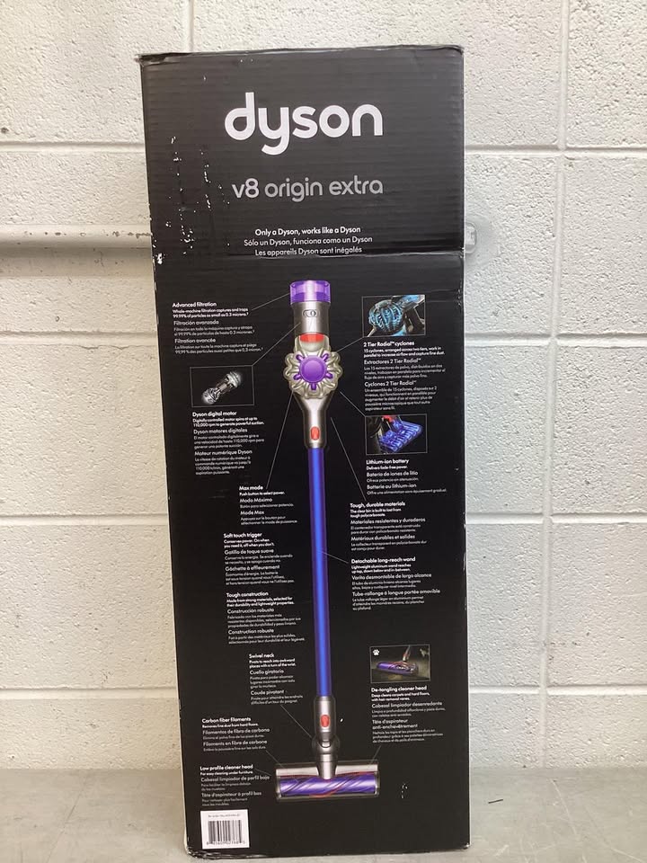 Dyson V8 Cyclone Cordless Vacuum with Anti-Tangle Brush