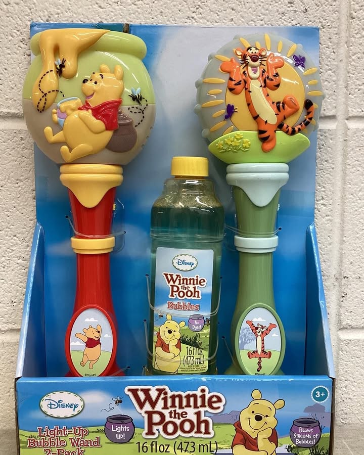 Little Kids Winnie The Pooh Light-Up Bubble Wands, 2 pk.