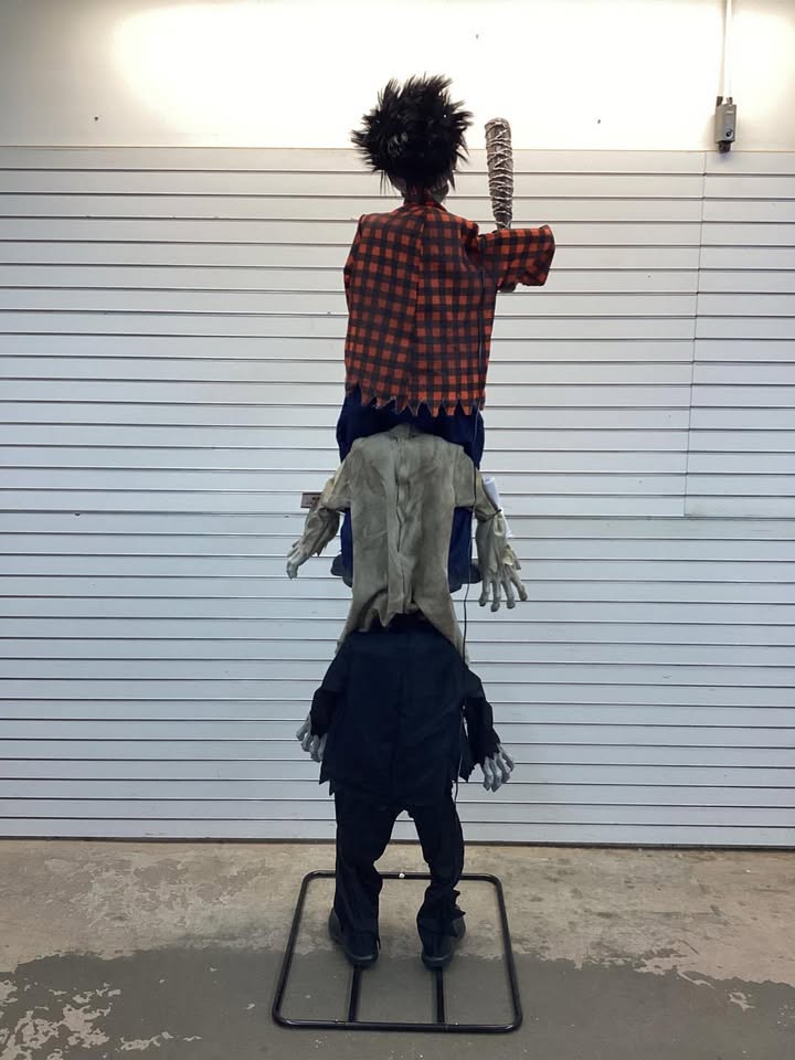 7.5ft Gruesome Grounds Zombie Trio Animatronic